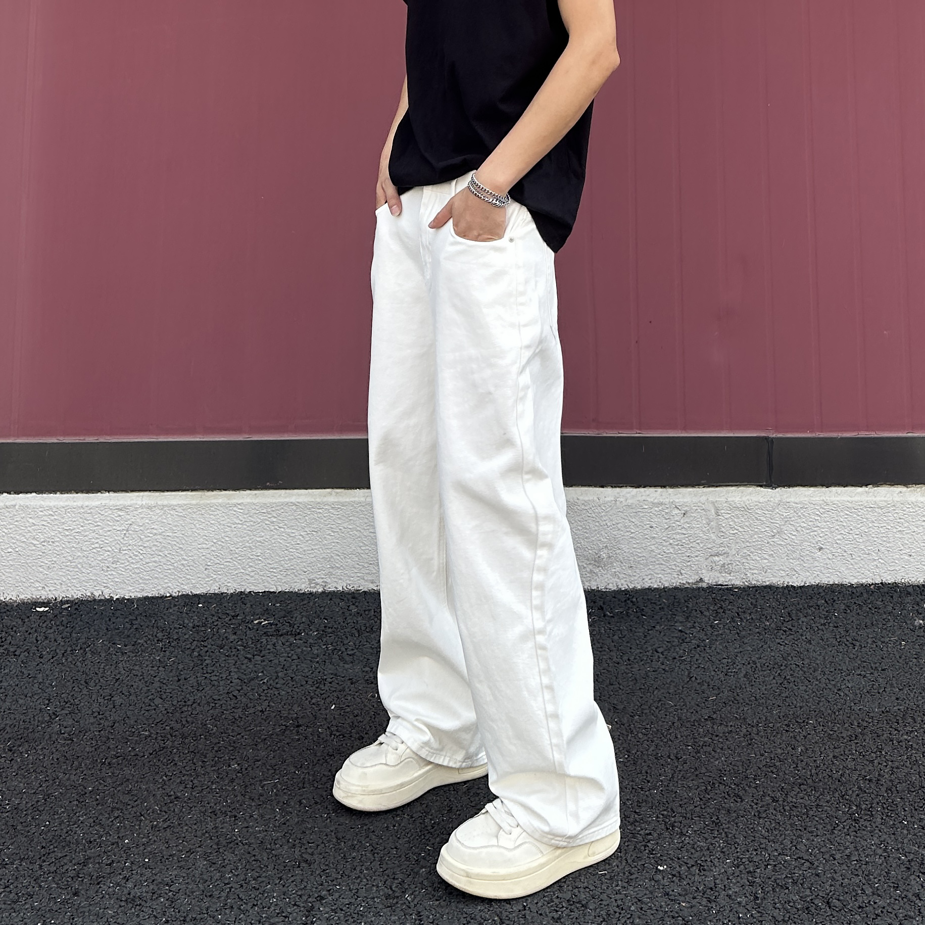 QUALCOMM秋季新款极简白色牛仔裤男女同款潮流百搭宽松直筒阔腿裤