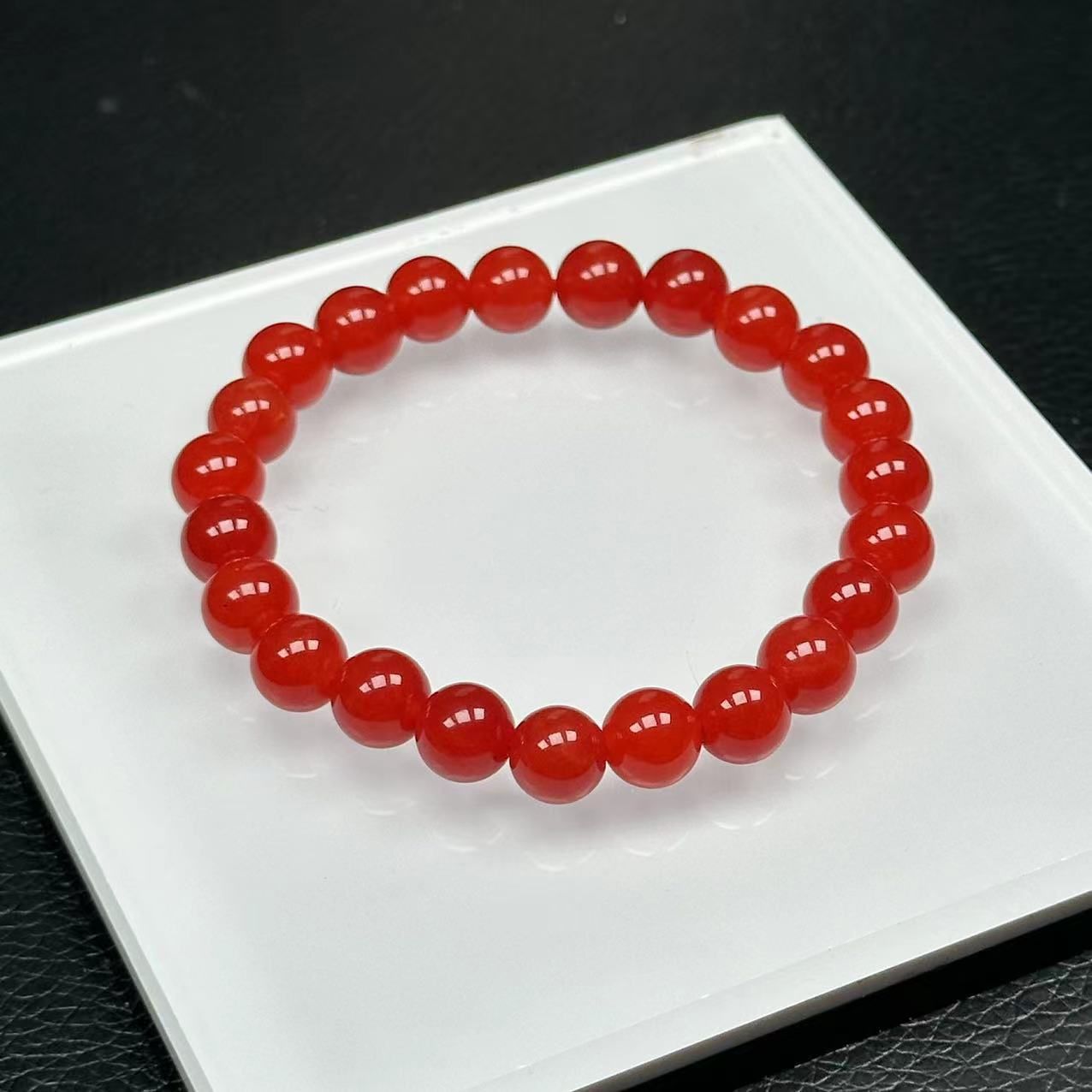 锦红色卡8m手串-E2002