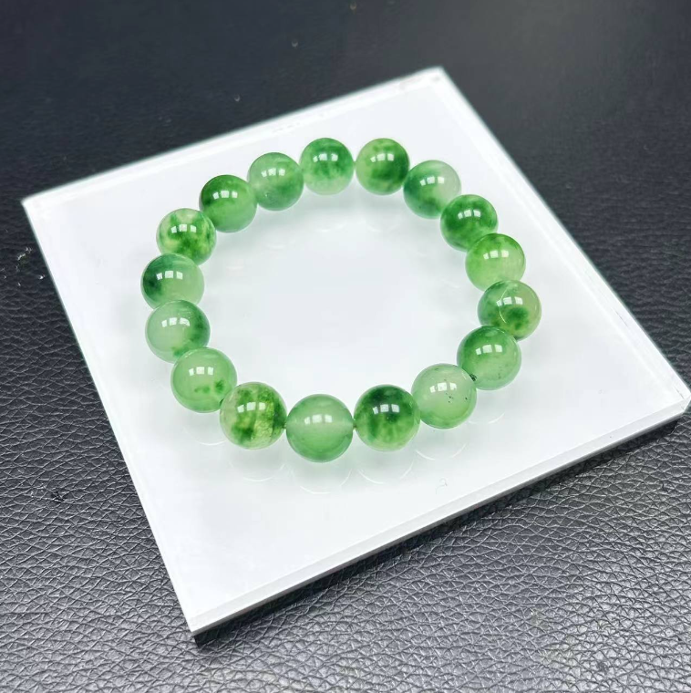 绿飘花卡12m手串-C2038