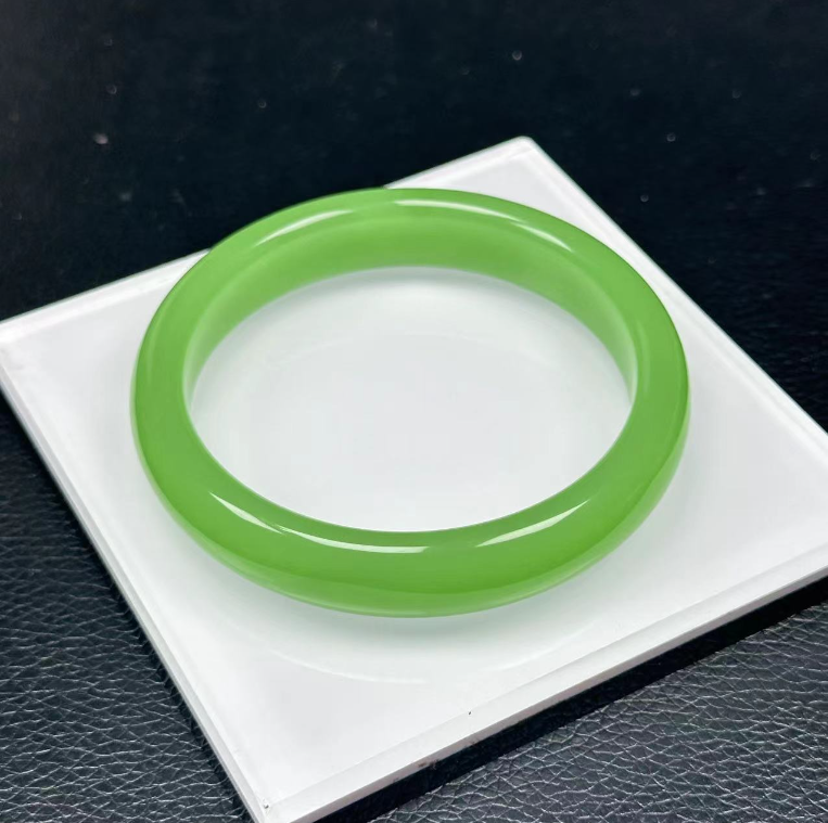 翠青宽版手镯百搭手镯-A2066