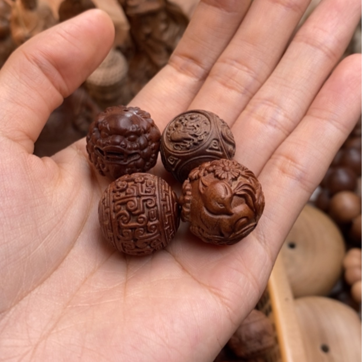 【闪购商品】檀香木其他l**t焦糖