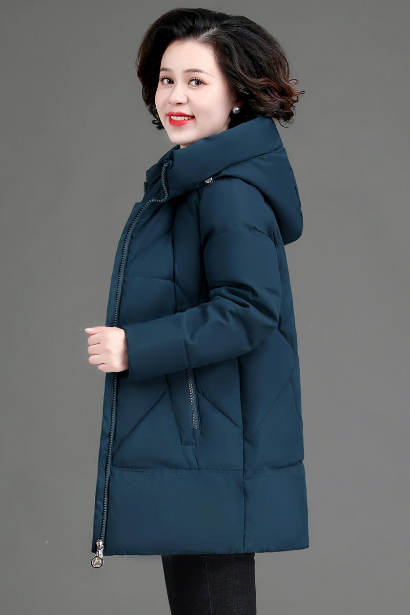 2023新款羽绒服妈妈冬装袄外套新款洋气中老年女连帽加厚减龄衣羽
