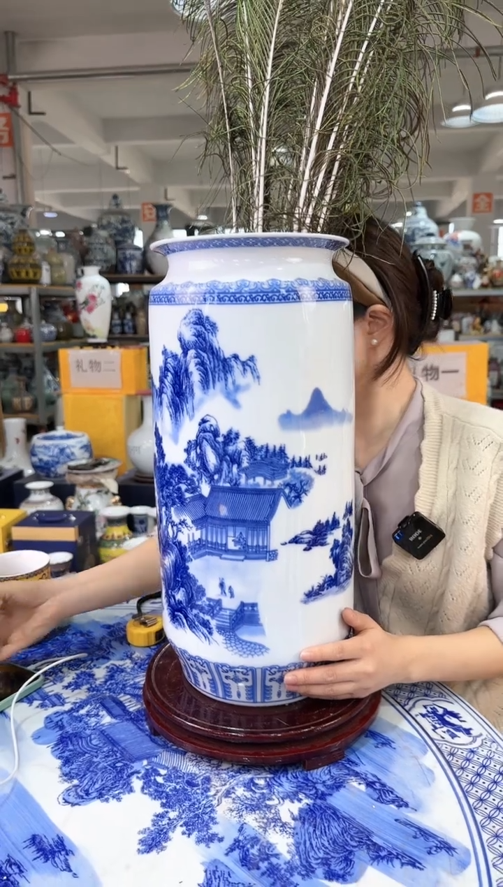 【闪购商品】摆件青花山水字画筒景德镇陶瓷