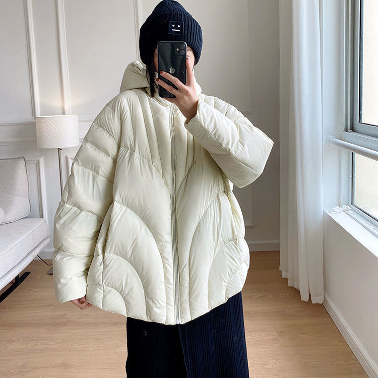 波司澄清仓羽绒服女装嘉兴平湖羽绒服工厂女式短款羽絨服韩版冬季