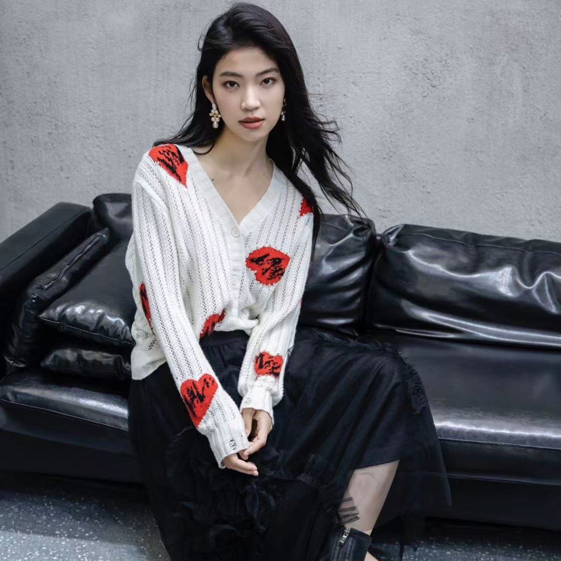 提花草莓V领针织毛开衫时尚流苏轻奢慵懒风
