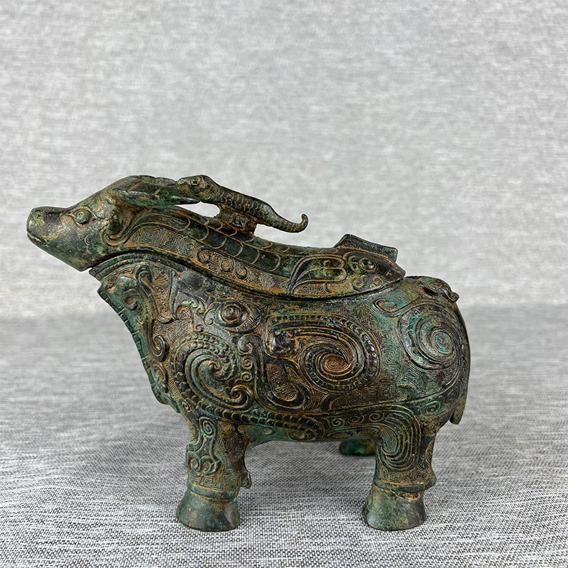 周鼎青铜器仿古做旧青铜觥