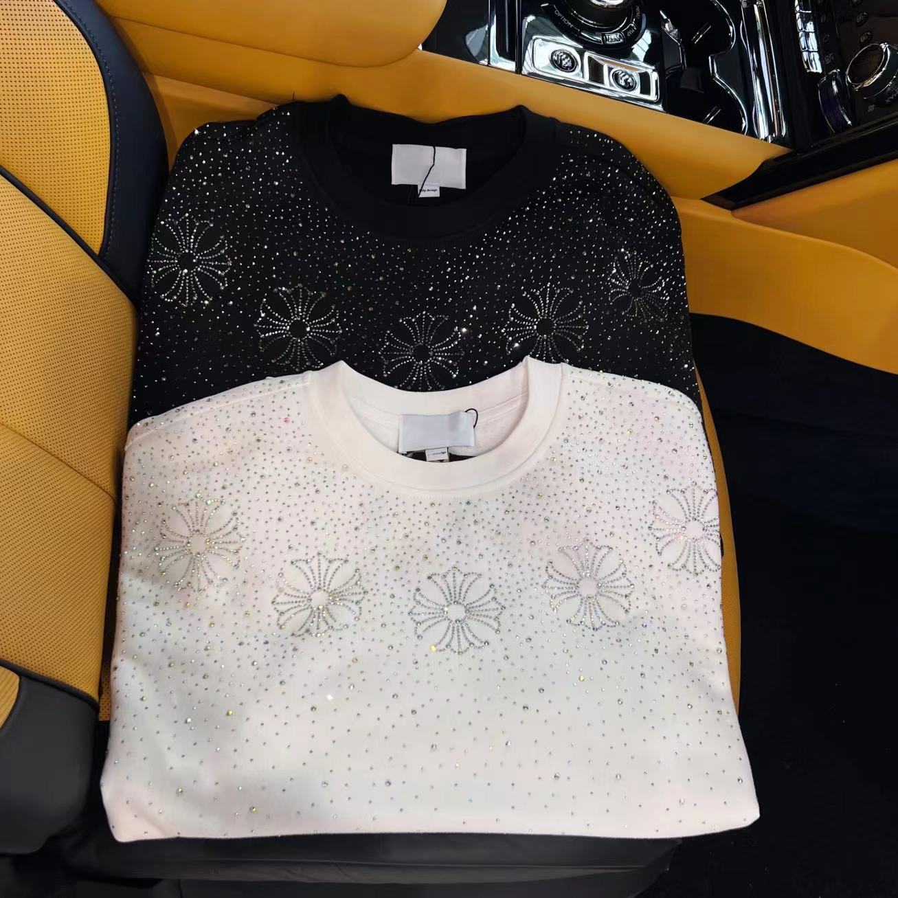 2025秋冬新款凯旋门十字烫钻套头衣V1124