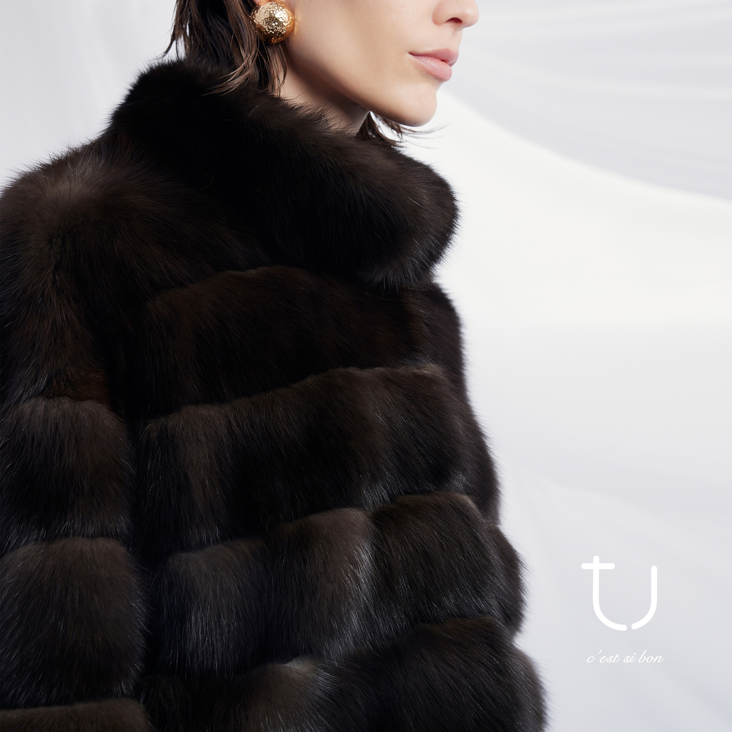 TU女装进口俄罗斯貂皮草外套新款时尚气质高奢重工大衣