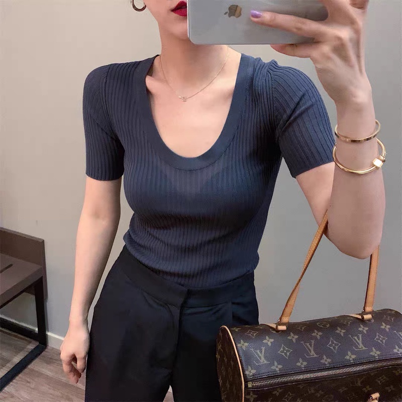 短袖T恤女低圆领上衣2025夏季新款复古气质U领露锁骨冰丝针织衫薄