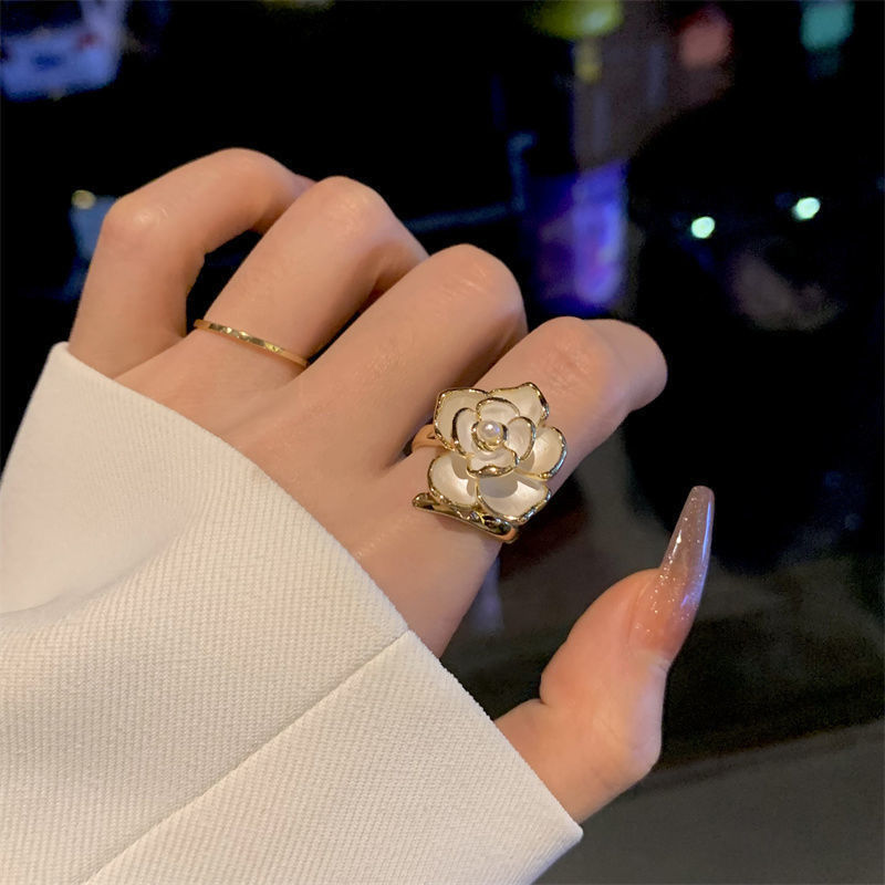 饰忆客 铜合金戒指 白色山茶花戒指女轻奢时尚个性开口食指戒指环
