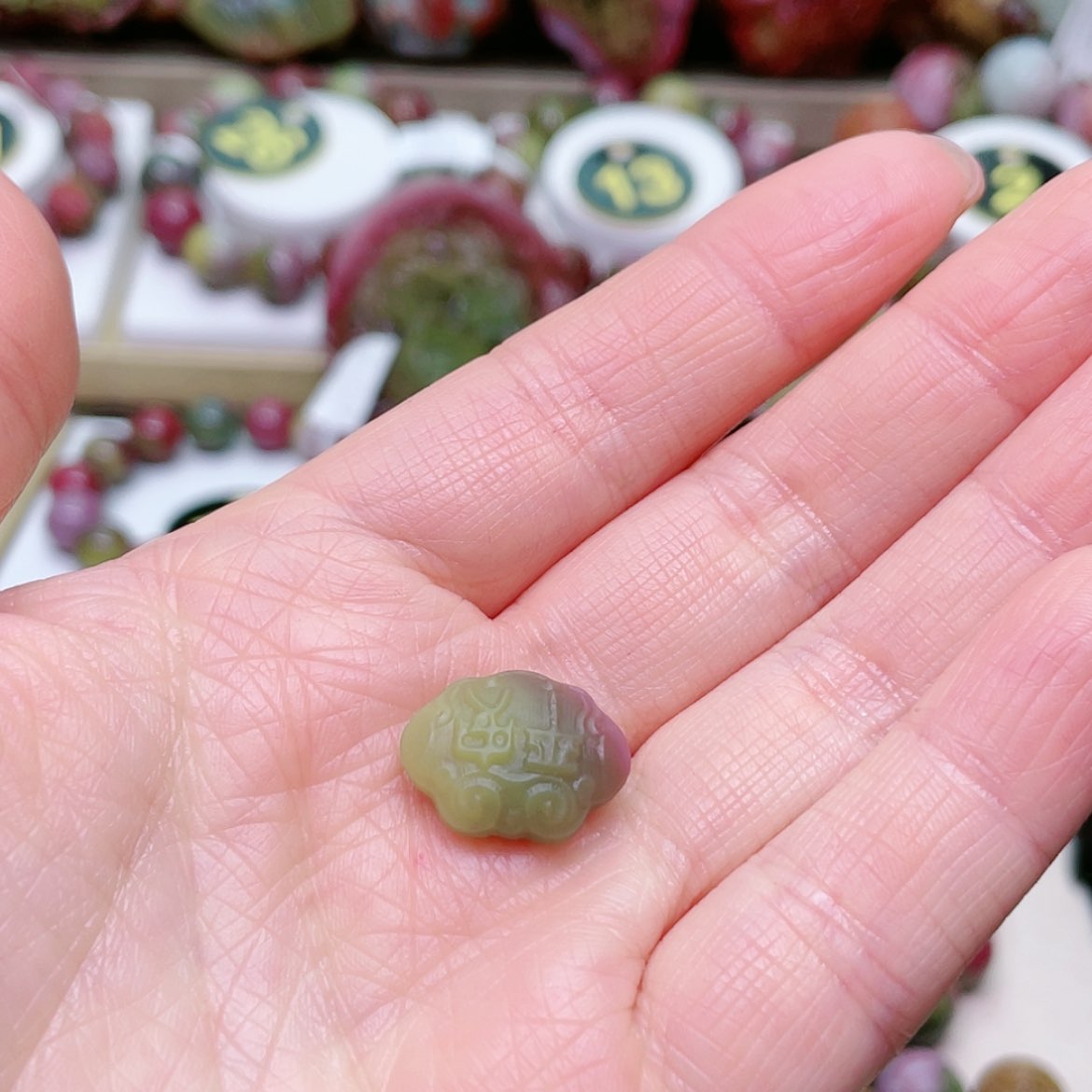 【闪购商品】石英质玉（盐源）定制未镶嵌郁*