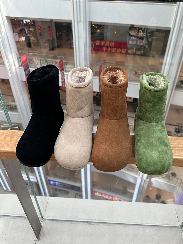 杨幂同款大头丑萌雪地靴女款2025冬季新款真皮真毛加绒薄底棉鞋