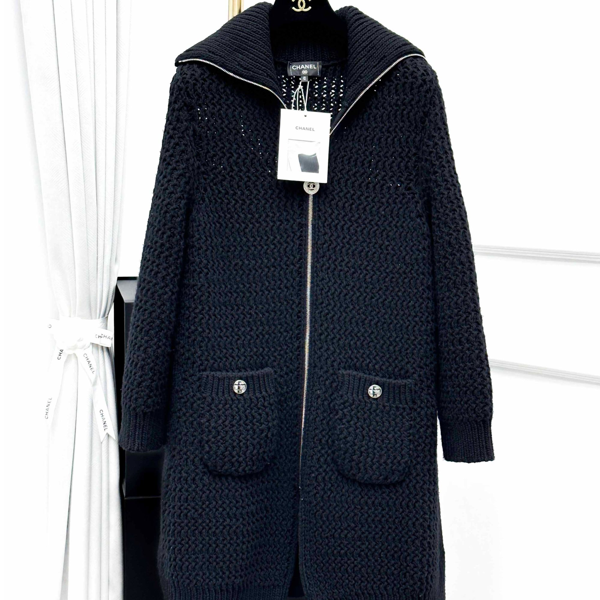 99新 Chanel/香奈儿 22A高级手工坊34/36码 黑 翻领 长款拉链外套