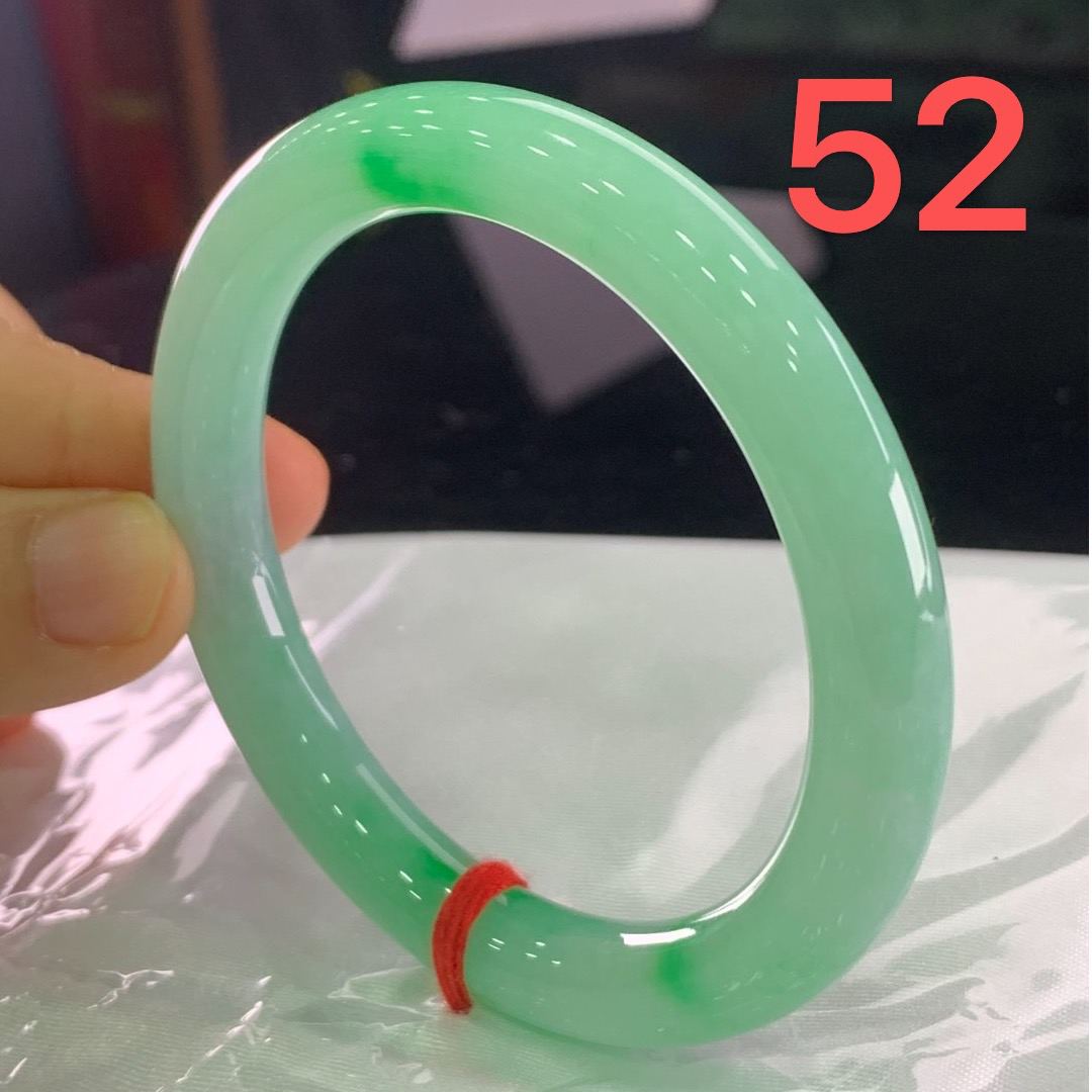 天然缅甸翡翠A货 满圈果绿 完美 圆条