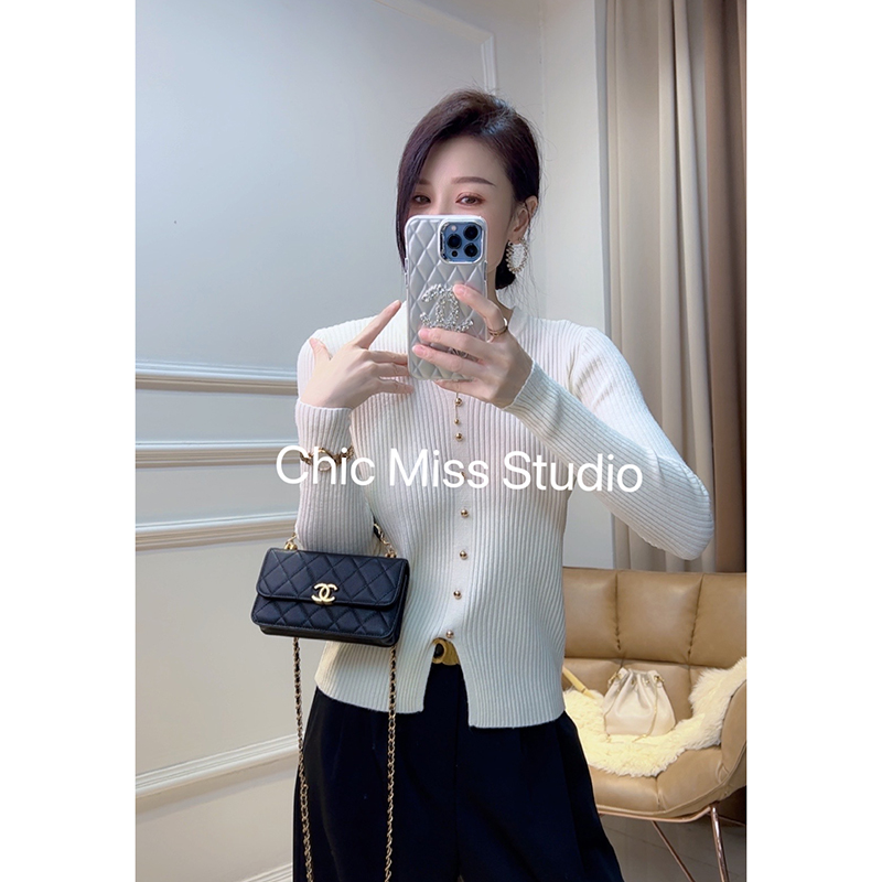 【米白色】3493超柔软新款高品质V领上衣