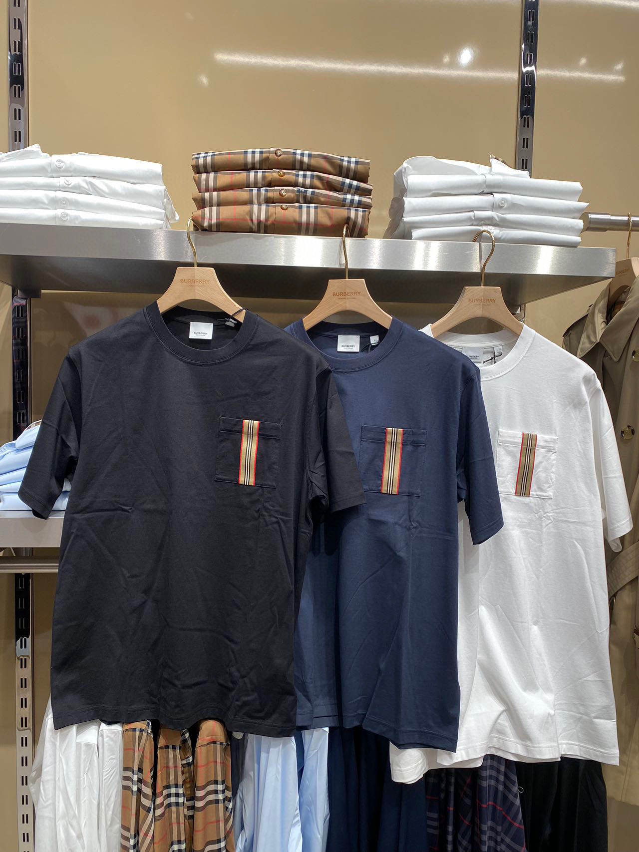 未使用 BURBERRY/博柏利 男款T恤 口袋带经典条纹 宽松版型