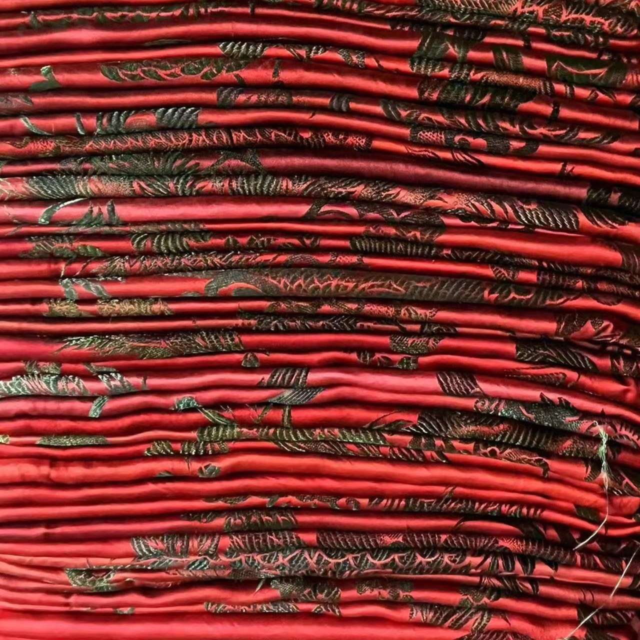 高品丝绸软缎三彩
