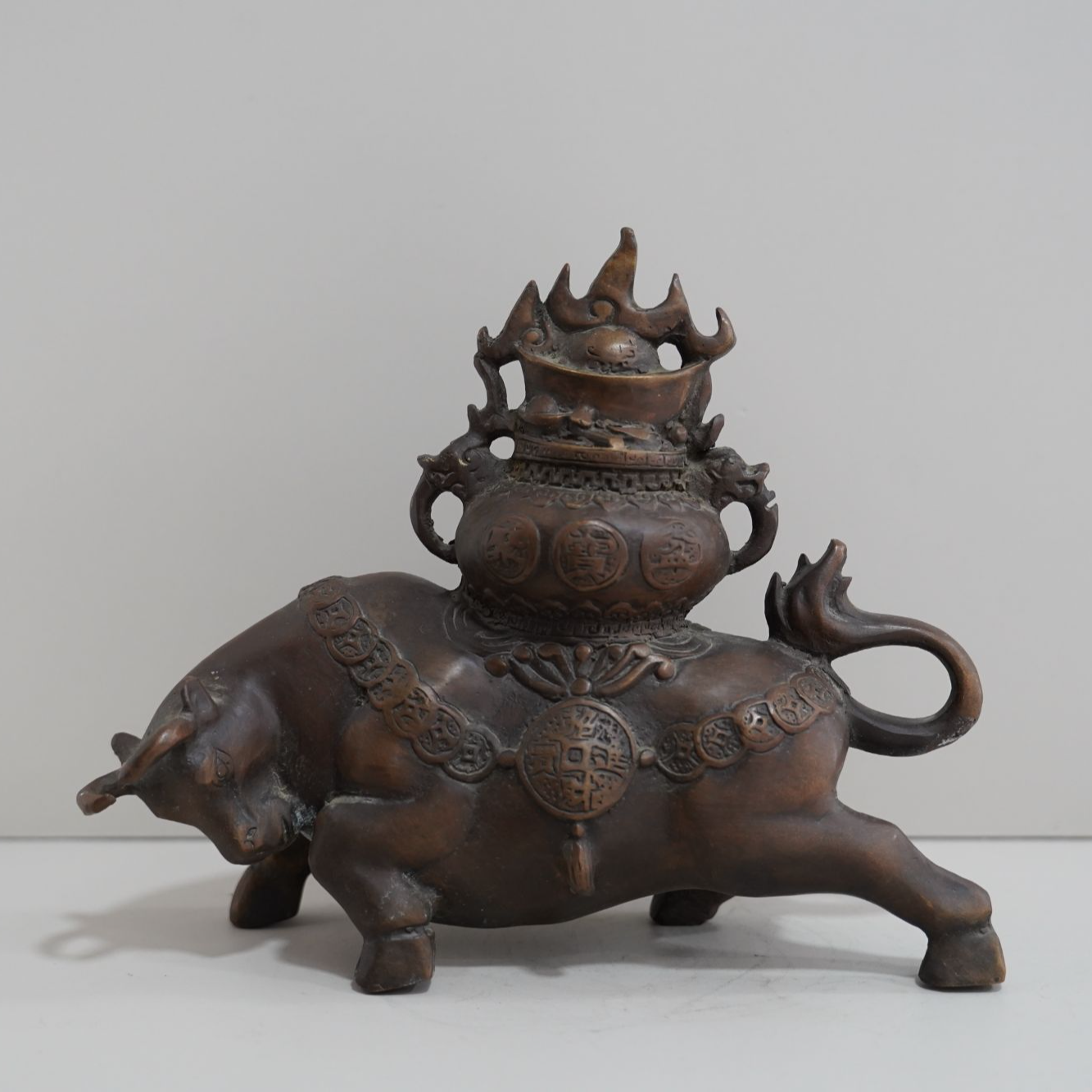 元宝铜牛摆件铜元宝牛摆件客厅办公室工艺品摆件