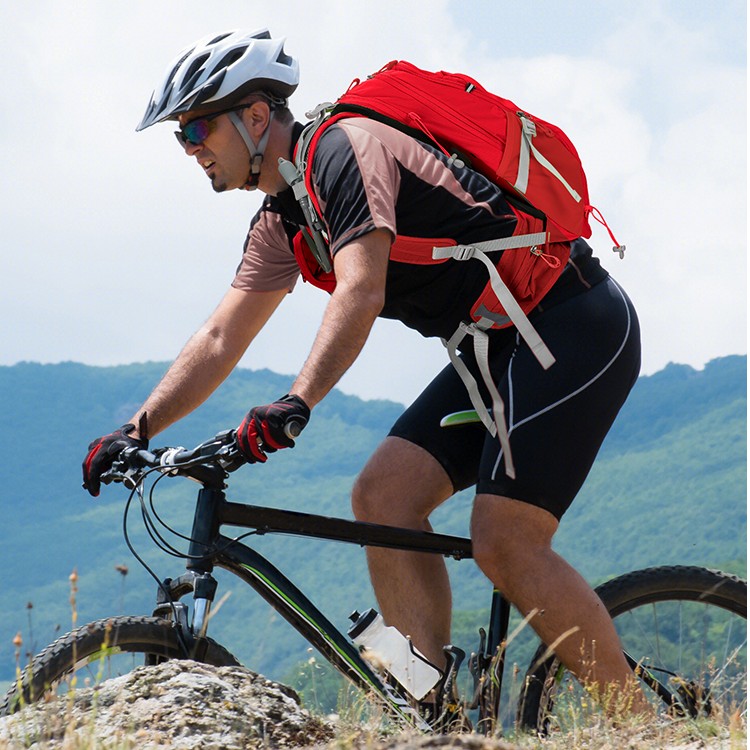 INOXTO/鹰图户外运动双肩包多用休闲徒步登山包悬浮透气骑行背包