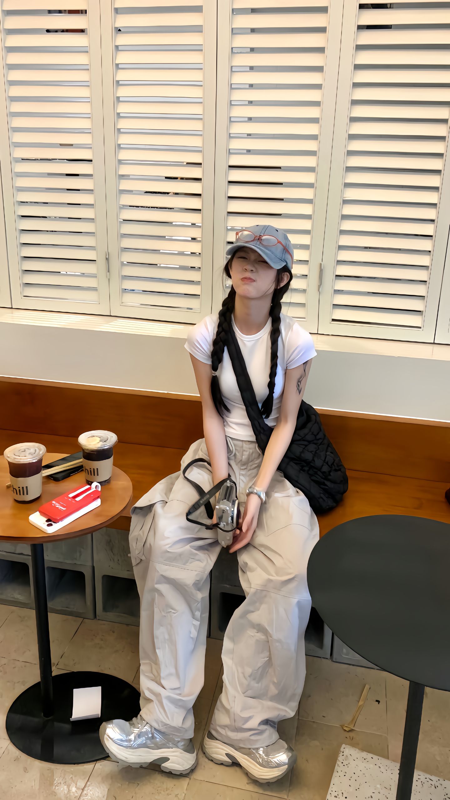 白色圆领短袖正肩T恤女夏季2024新款休闲基础百搭修身甜辣小上衣