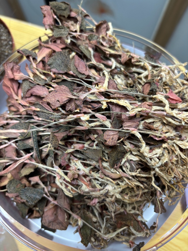 福建红霞金线连干品  农产品