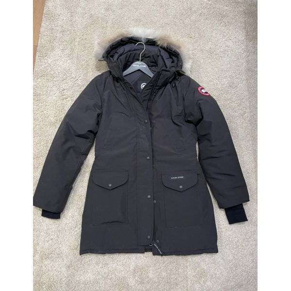 妃鱼/加拿大鹅/无/羽绒服/95新/市场价11900/z1023