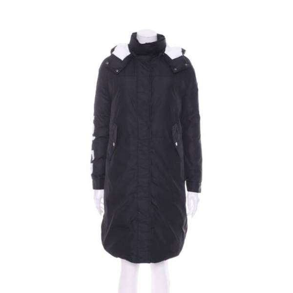 妃鱼/盟可睐/天鹅绒/羽绒服/95新/市场价12000/灵0921