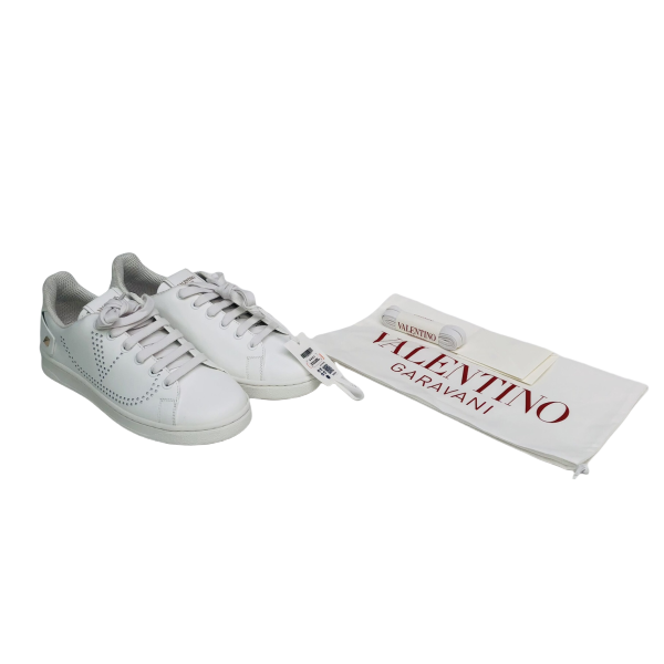 妃鱼/华伦天奴/无/平底鞋/95新/市场价9999/双1028