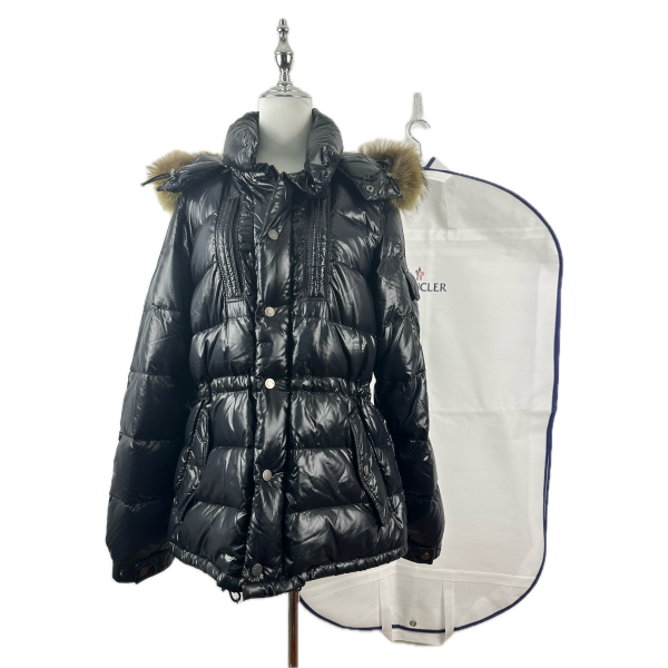 妃鱼/蒙口/天鹅绒/羽绒服/99新/市场价16999/双0117