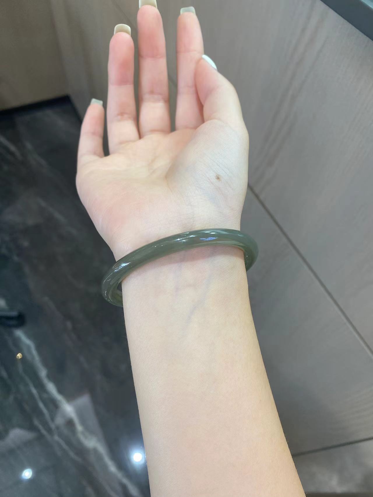 【玉在东方】深月镯和田玉晴水镯，女款气质经典百搭少女好看精美