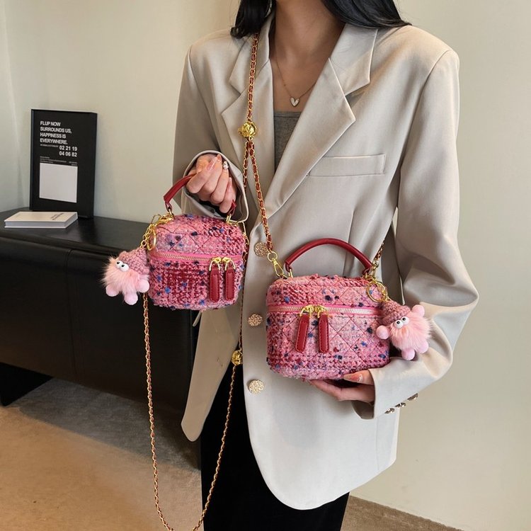 秋冬时尚毛呢手提盒子包包女2023新款小香风菱格链条包小众斜挎包