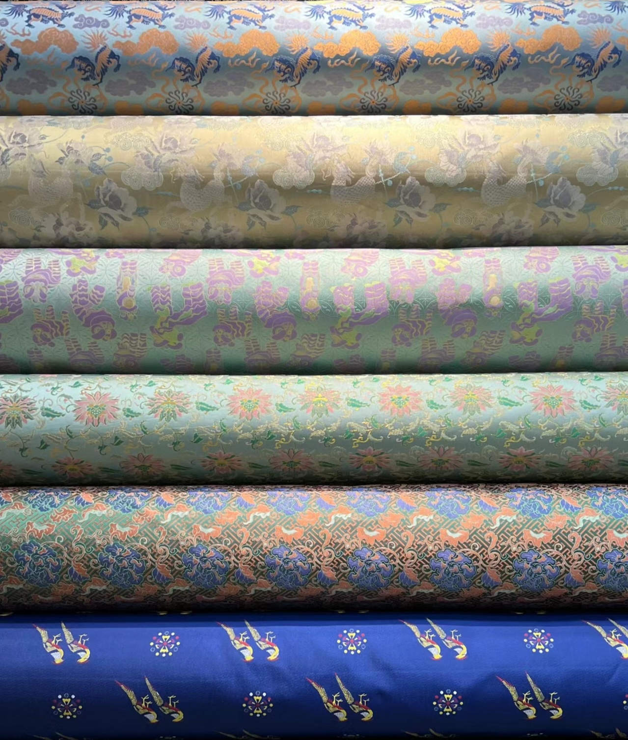 四号车 真丝桑蚕丝面料（不支持七天无理由退换货）