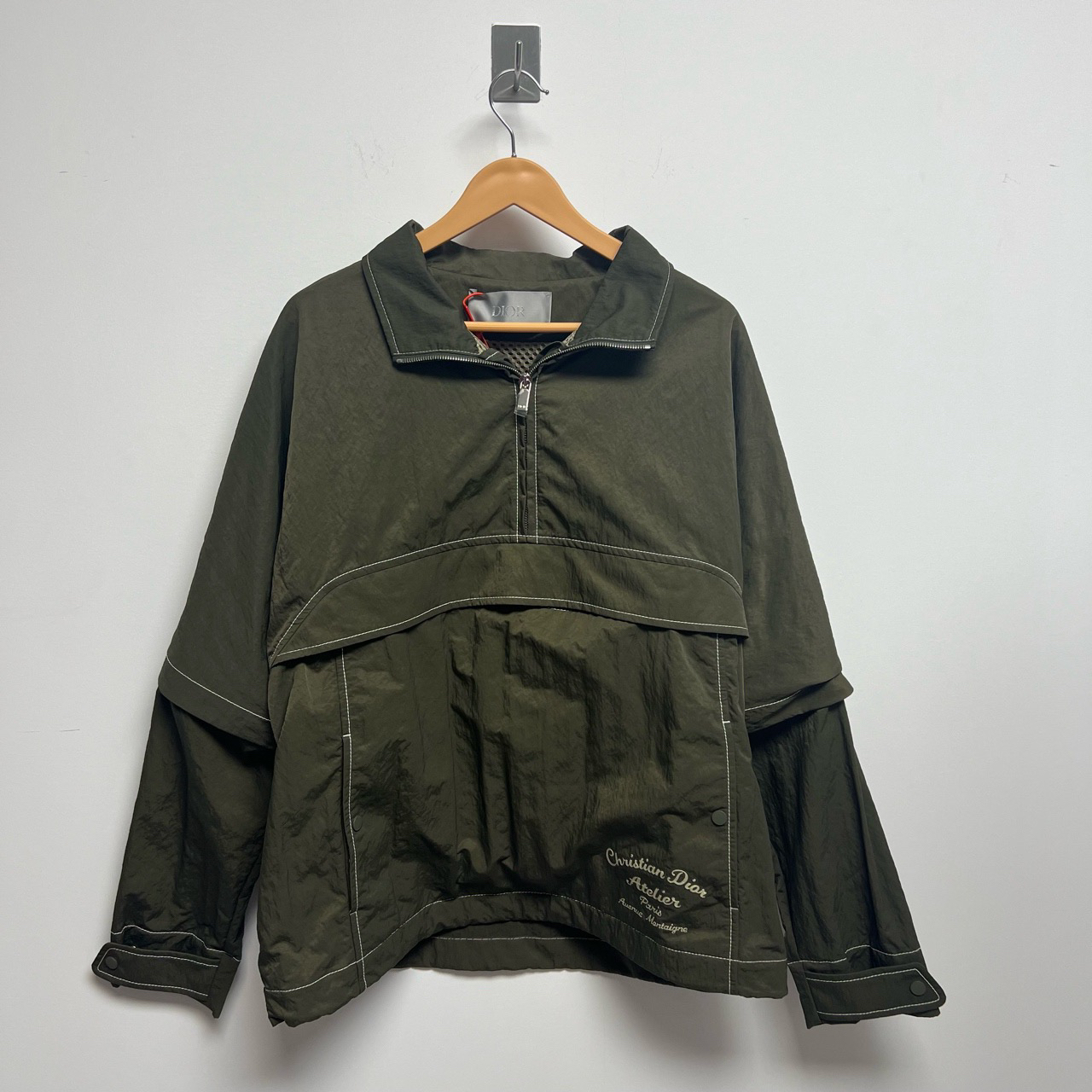 全新未使用 DIOR/迪奥 标语半拉链夹克橄榄绿帽衫 50码 #2074