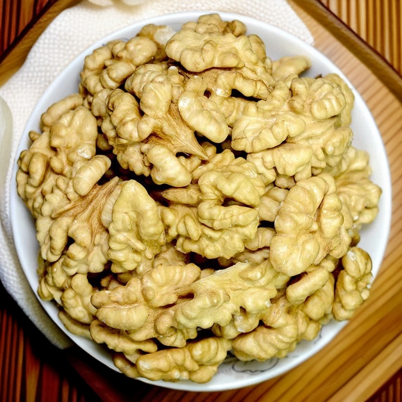 2024年手工现剥核桃仁新货新鲜原味散装薄皮大核桃仁零食坚果