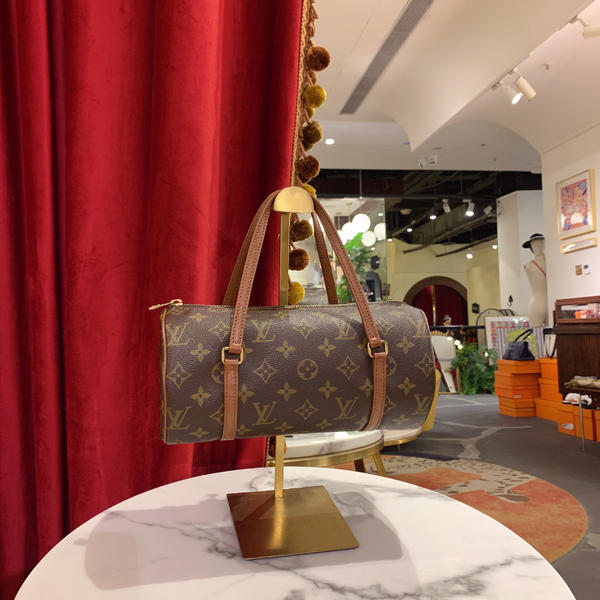 95新 LouisVuitton/路易威登 圆筒26红皮老花金扣手提包/48168017