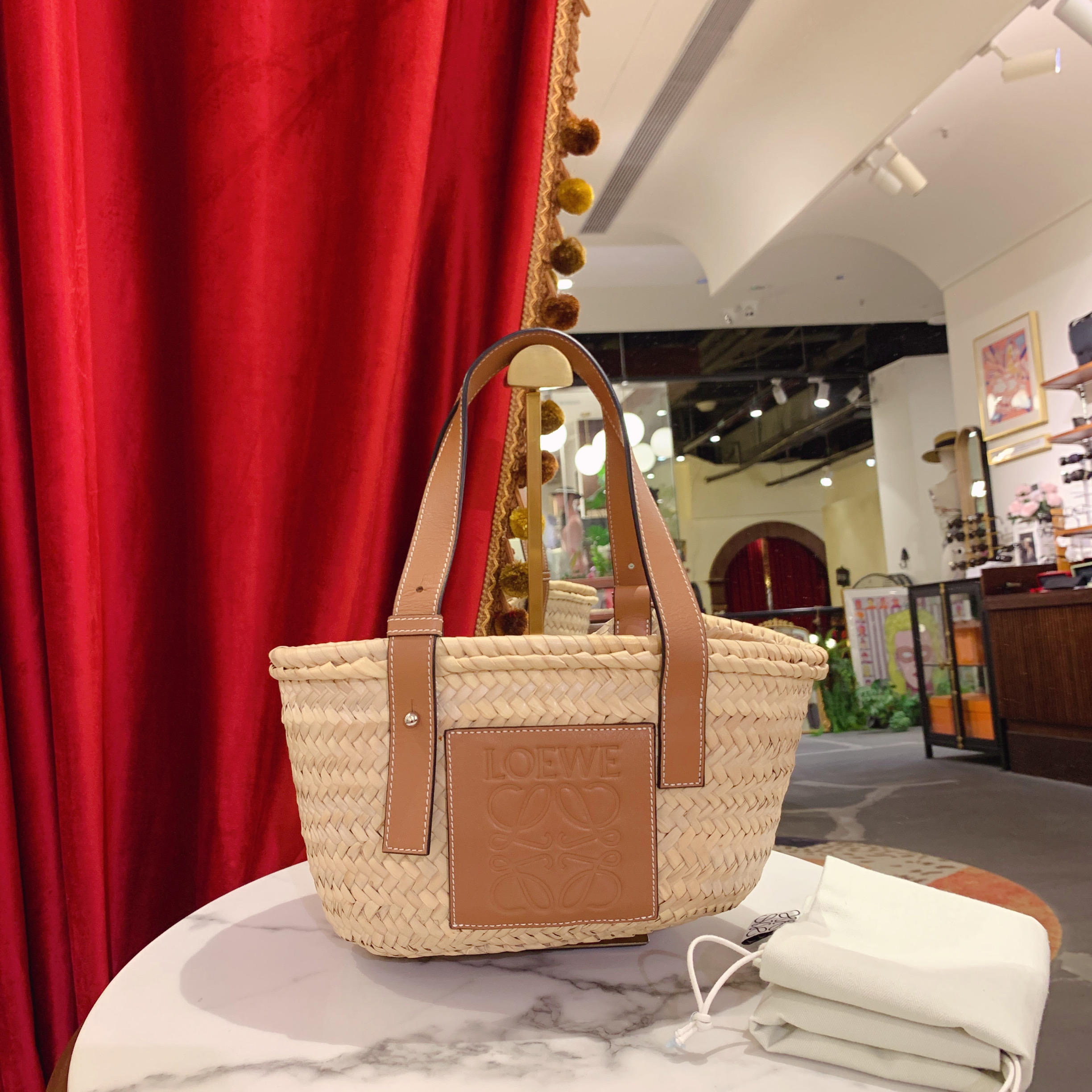 95新 LOEWE/罗意威 GGS草编菜篮子小号46809646