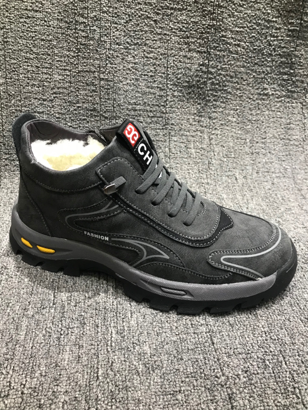 22189冬季新款男士休闲牛皮羊毛皮毛一体加厚防滑雪地靴舒适保暖