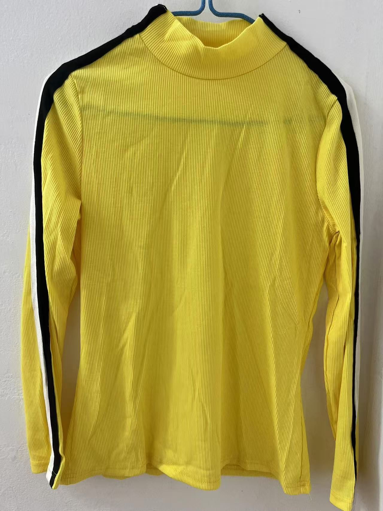 春秋女士基础款打底小衫