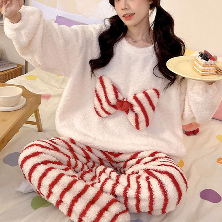 睡衣女士2024秋冬新款半边绒加厚长袖长裤家居服珊瑚绒可外穿套装