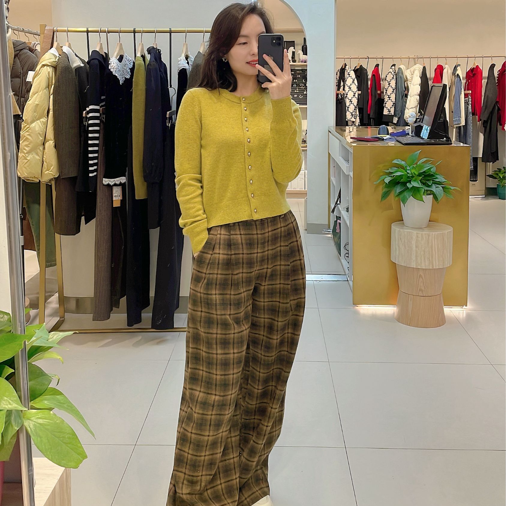 【鑫晖生活】四季轻奢风设计师款时尚休闲百搭高级感慵懒风小众上衣