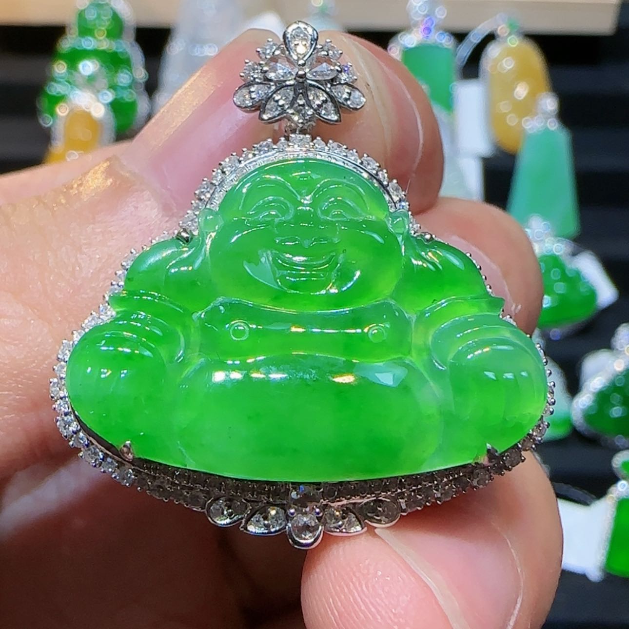 【闪购商品】翡翠颈饰18K金镶嵌
