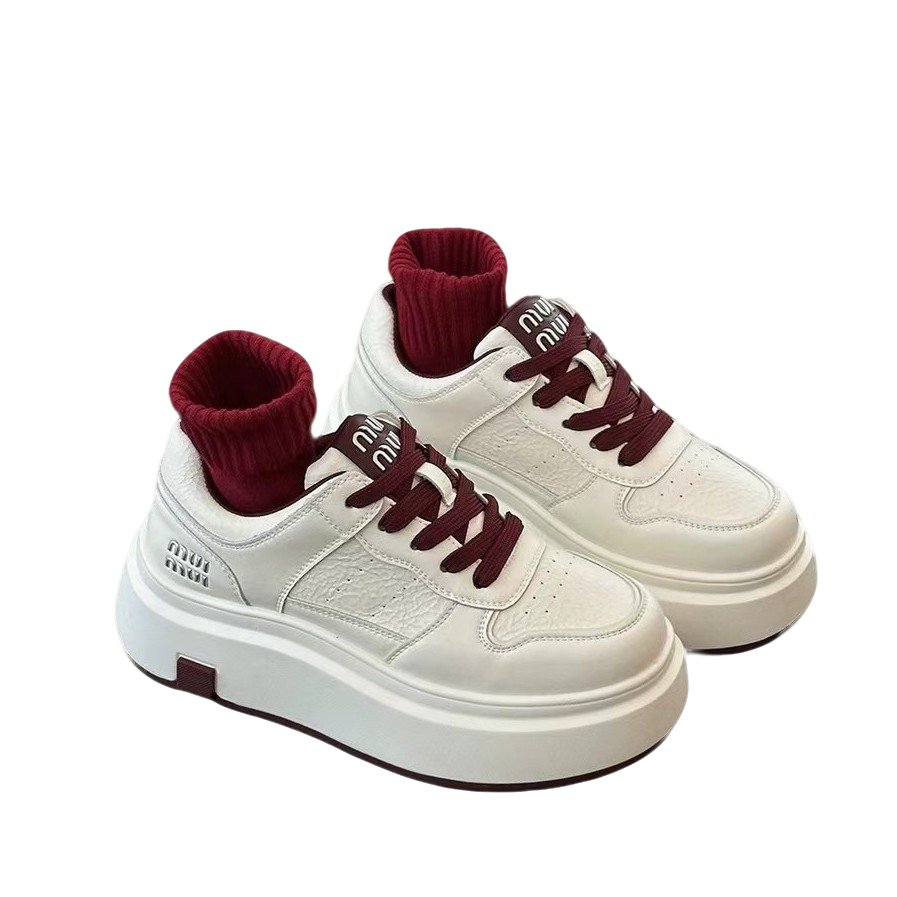 厚底吸膜大底小白鞋2024秋冬新款时尚简约韩版潮流休闲小白女鞋