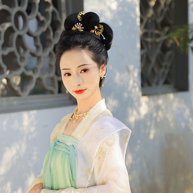 簪花阁汉服出现货+定做30-90