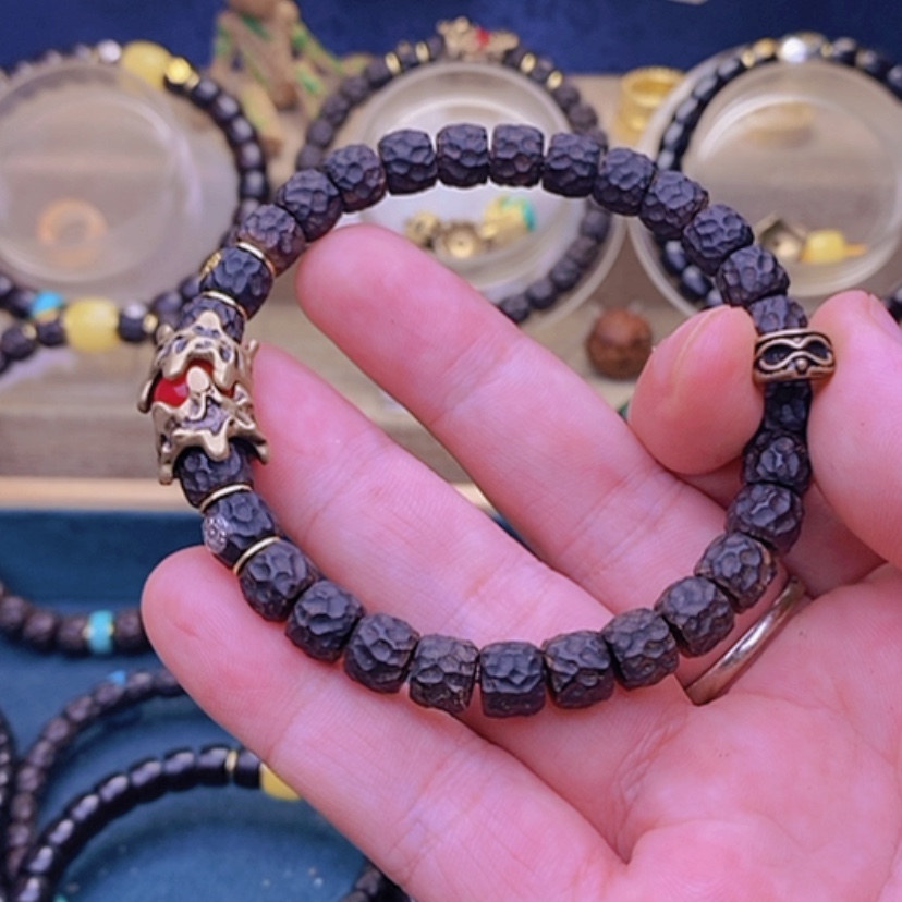 【闪购商品】椰蒂吊坠疯*~