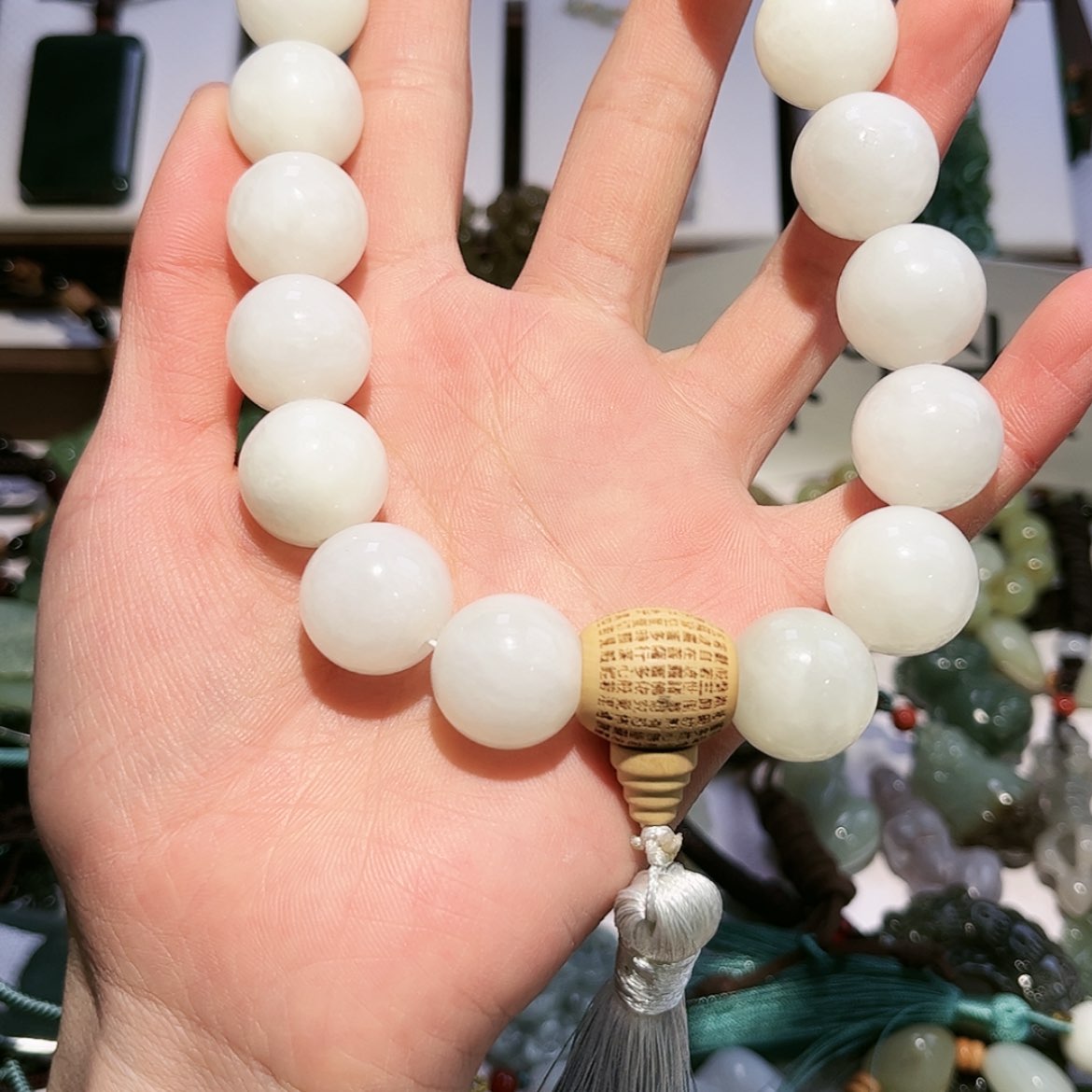 【闪购商品】查罗石手持合金?****哥