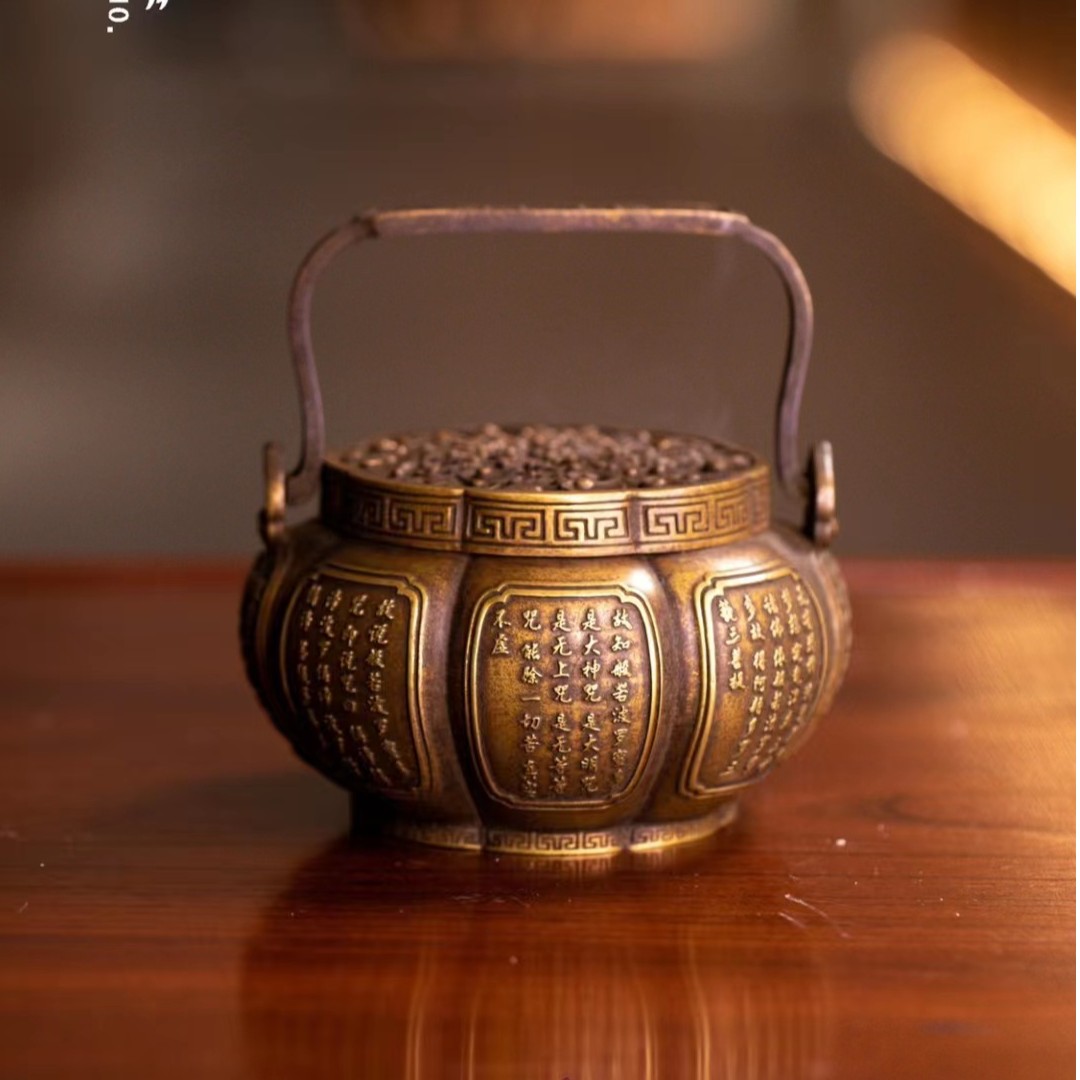 陈巧生制提梁手炉