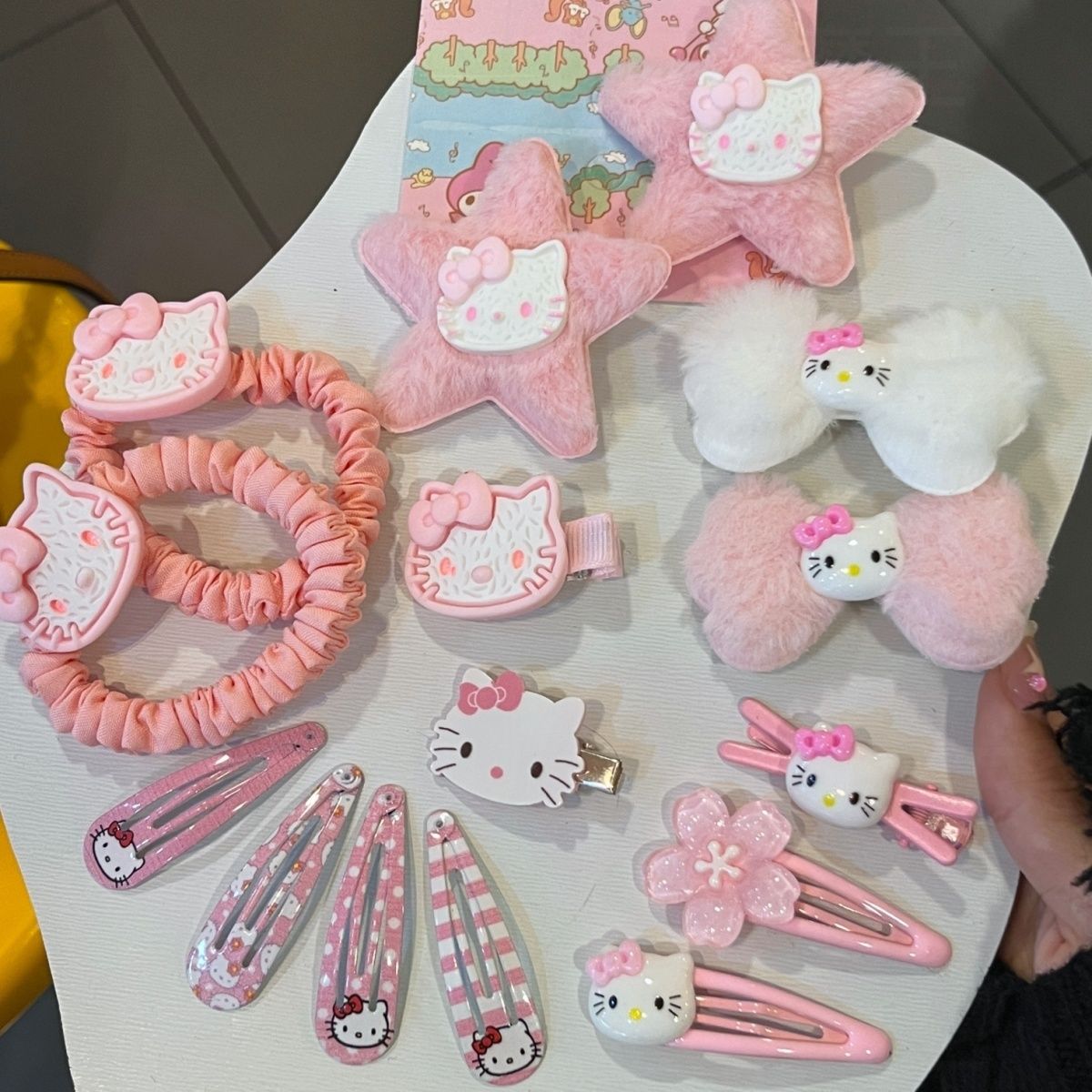 粉色可爱毛绒Hellokitty猫发夹刘海夹12件套KT猫发绳侧边夹发卡