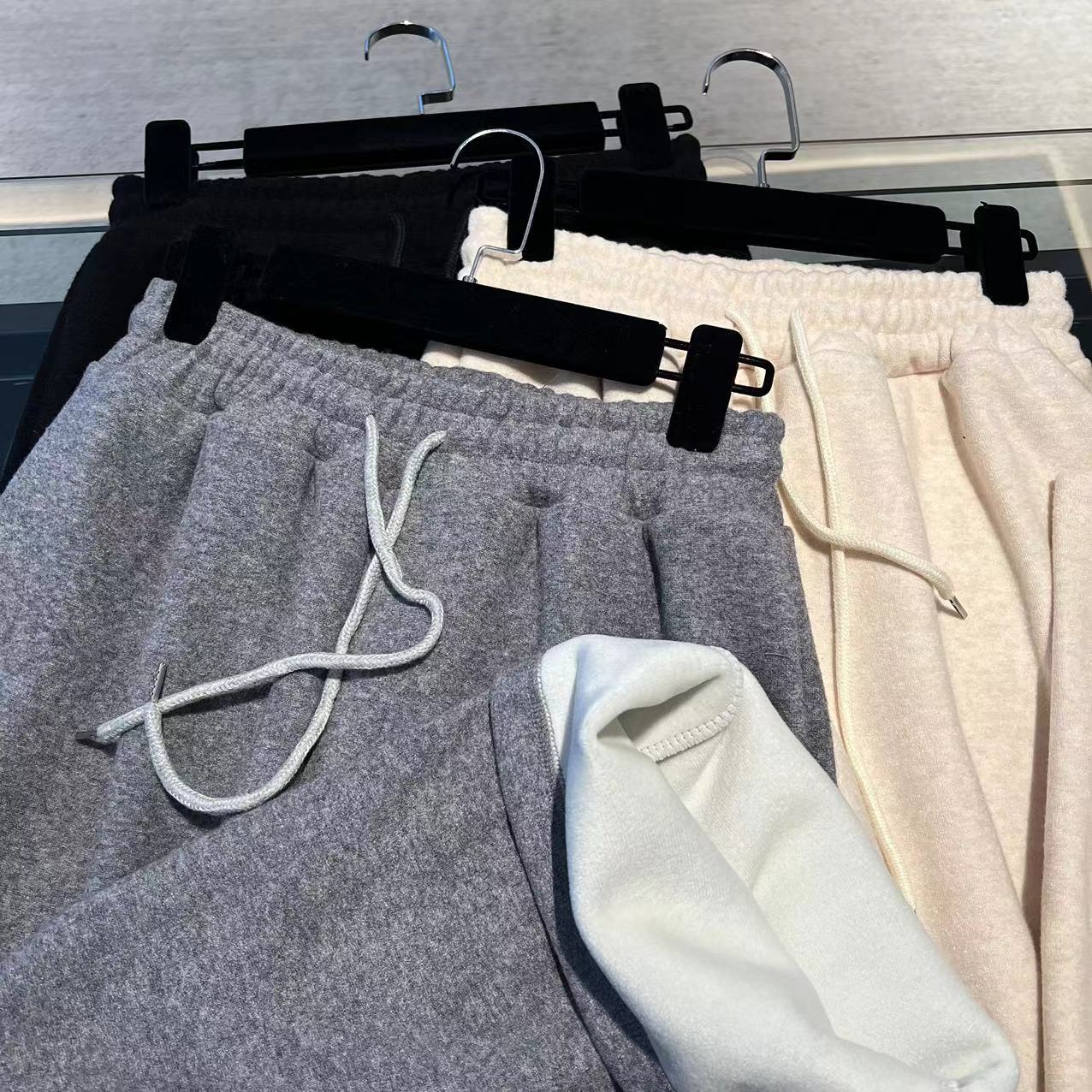 百搭休闲冬季加绒休闲裤