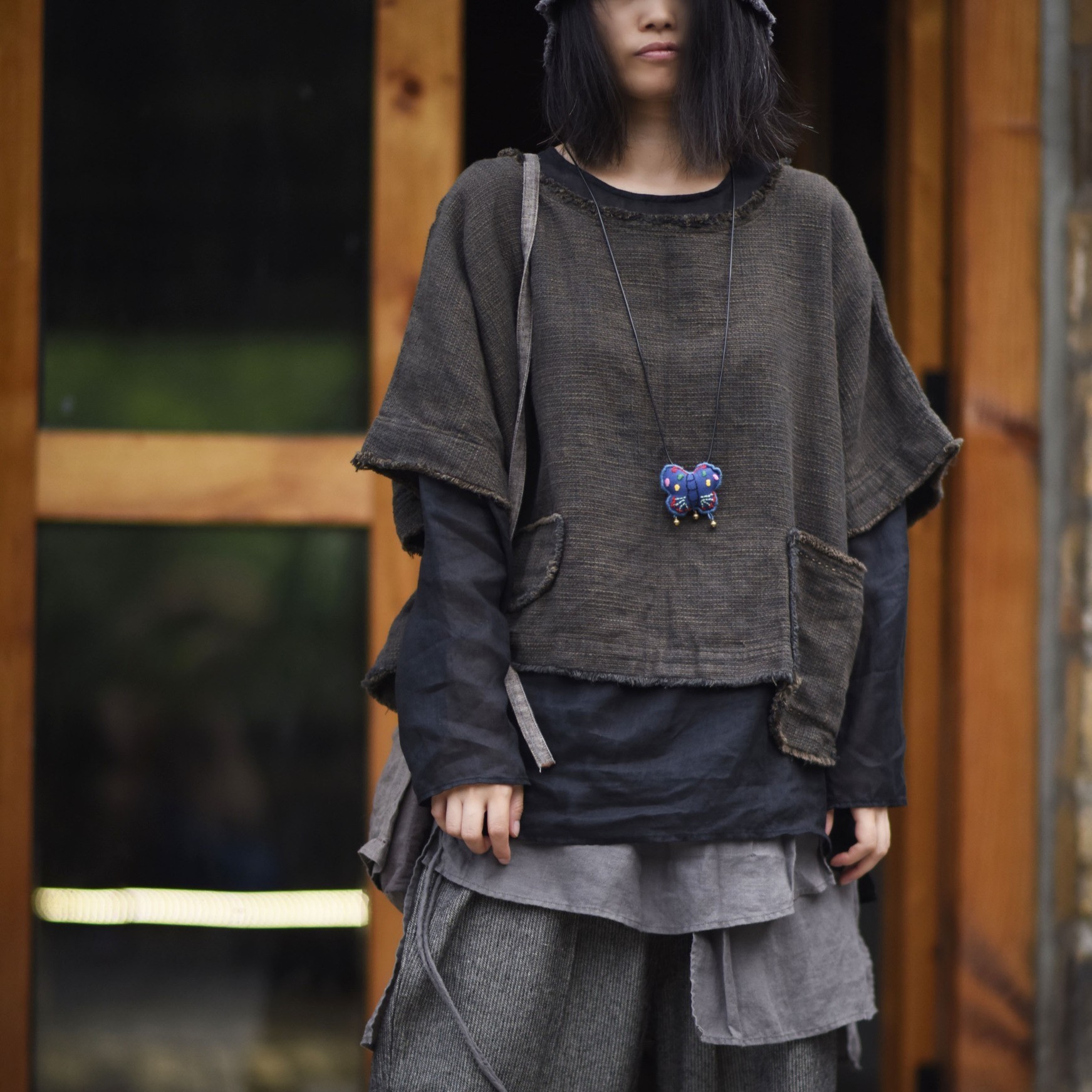 素年未央/ 印/早秋新品文艺复古色织亚麻水洗毛边套头短外搭