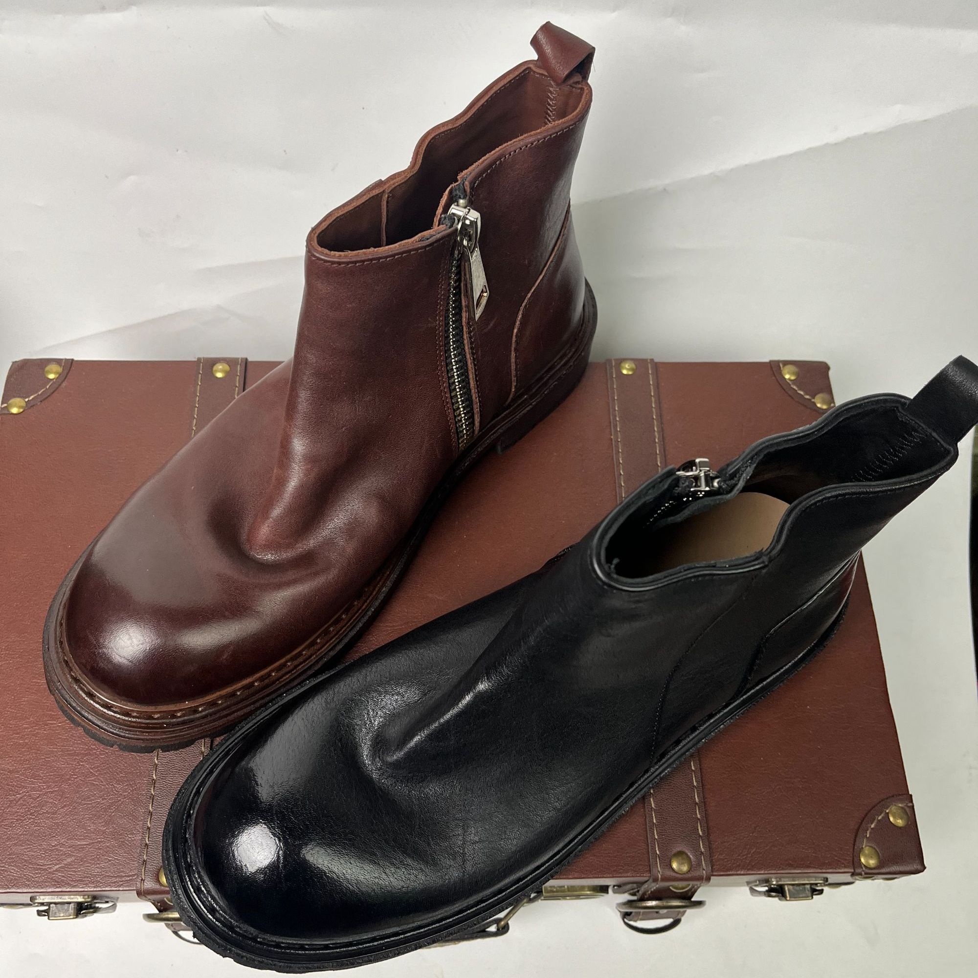 新款切尔西男靴男款百搭复古高帮圆头英伦风潮流真皮固特异